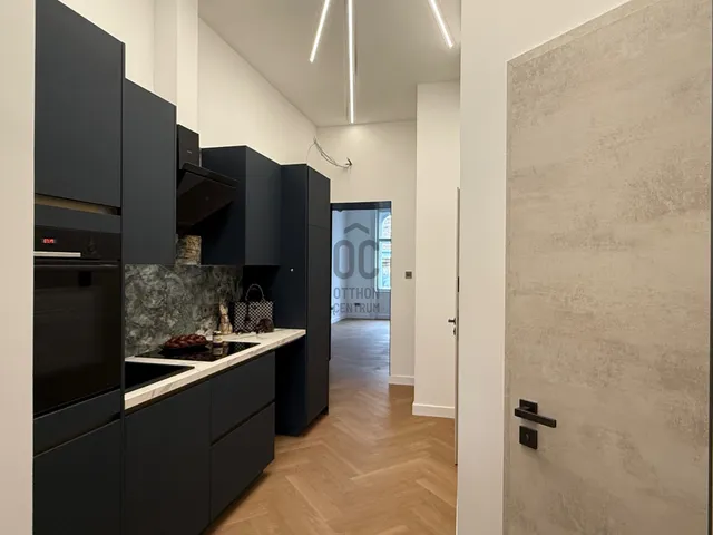 Eladó lakás Budapest VI. kerület 122 nm