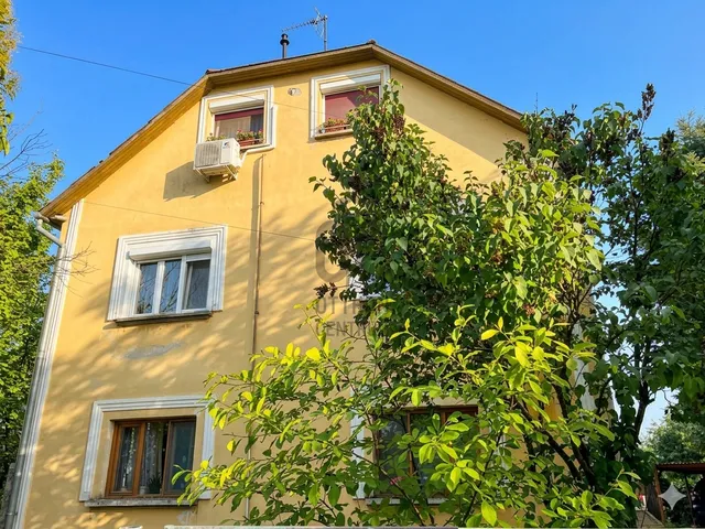 Eladó ház Mogyoród 203 nm