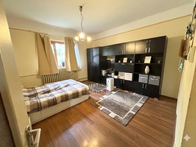 Eladó ház Mogyoród 203 nm