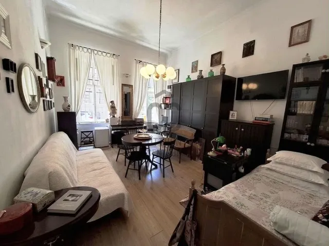 Eladó lakás Budapest VI. kerület 39 nm