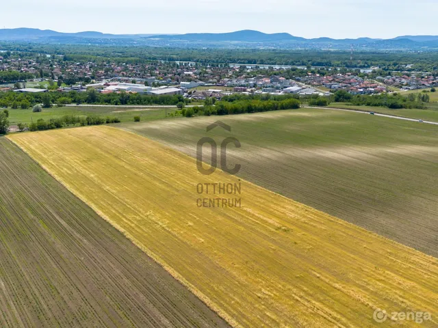 Eladó mezőgazdasági ingatlan Dunakeszi 29623 nm