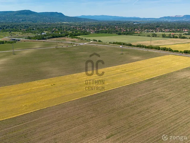 Eladó mezőgazdasági ingatlan Dunakeszi 29623 nm