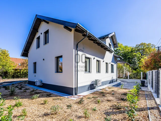 Eladó ház Dunakeszi, Alag 237 nm