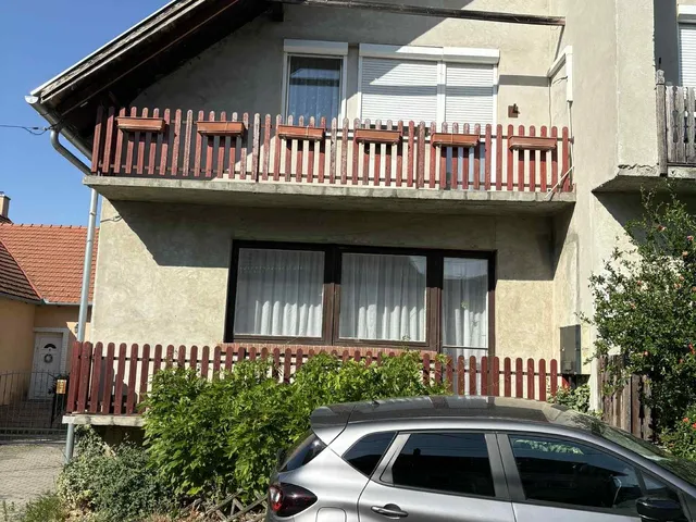 Eladó ház Győr, Ménfőcsanak 151 nm