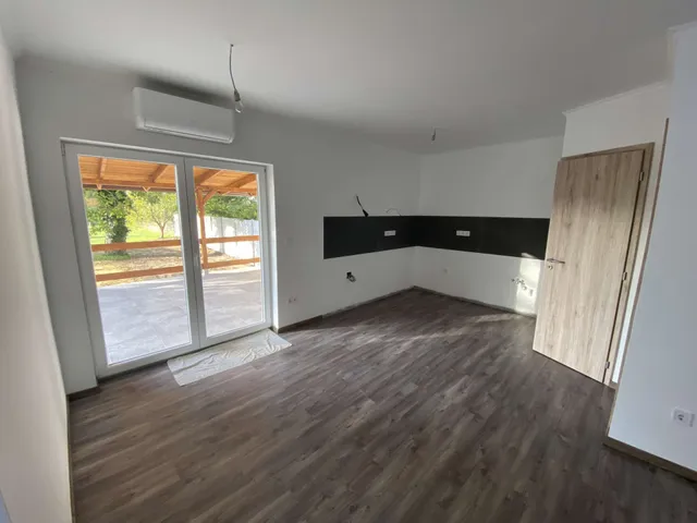 Eladó ház Győr, Ménfőcsanak 112 nm