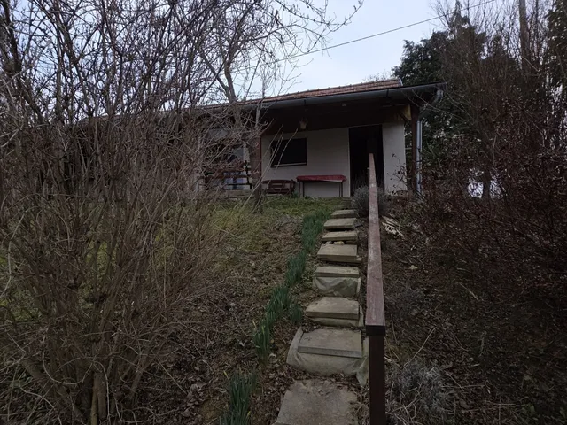 Eladó üdülő és hétvégi ház Kávás 55 nm