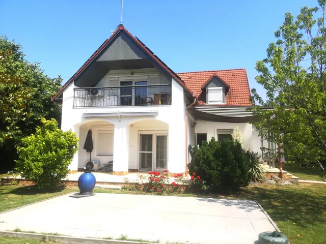 Eladó ház Badacsonytomaj 238 nm