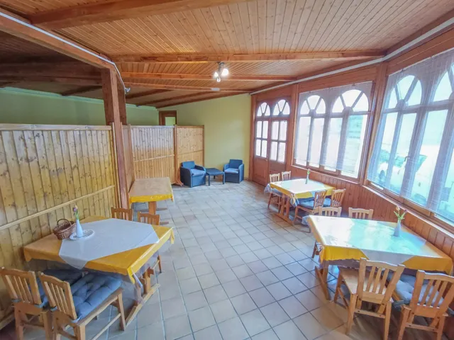 Eladó kereskedelmi és ipari ingatlan Nagykanizsa 250 nm