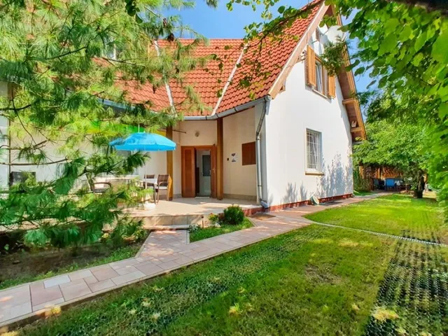 Eladó ház Vonyarcvashegy 100 nm