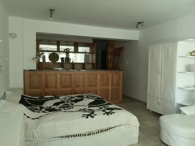 Eladó kereskedelmi és ipari ingatlan Fonyód 108 nm