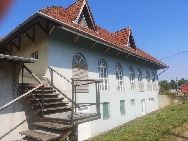 Eladó kereskedelmi és ipari ingatlan Tornyiszentmiklós 900 nm