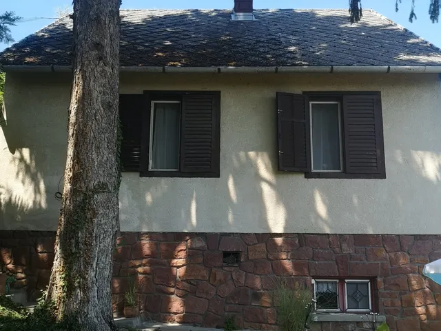 Eladó üdülő és hétvégi ház Ábrahámhegy 135 nm