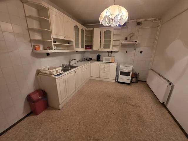Eladó lakás Zalaegerszeg 215 nm