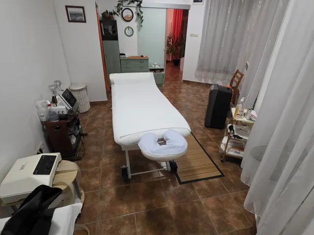 Eladó kereskedelmi és ipari ingatlan Zalaegerszeg 40 nm