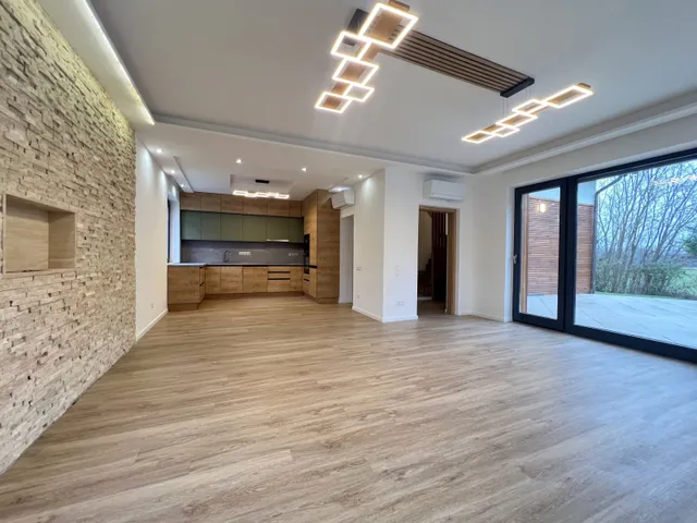 Eladó ház Fót, Fótliget  134 nm