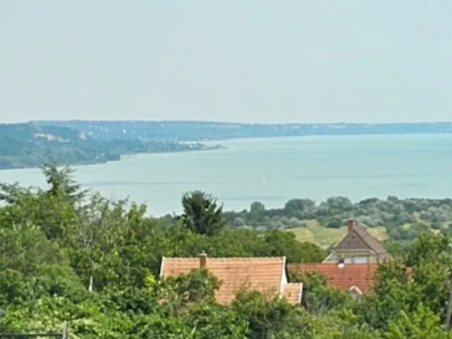 Eladó ház Balatonalmádi 317 nm