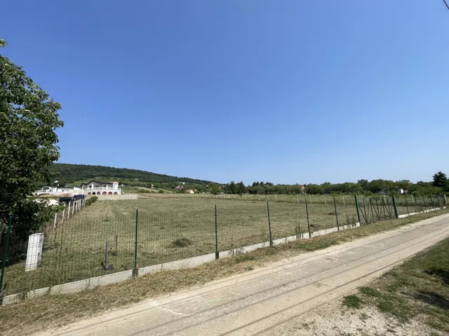 Eladó telek Balatonrendes 3154 nm