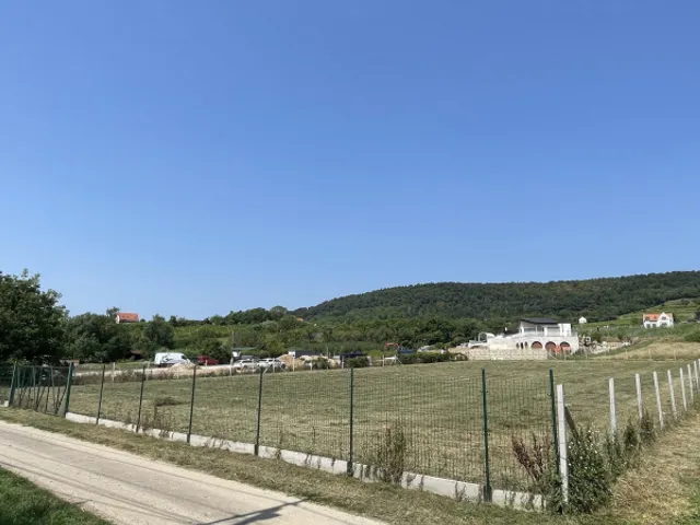 Eladó telek Balatonrendes 3154 nm