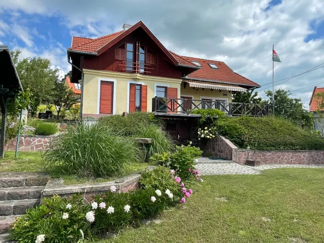 Eladó ház Alsóörs 115 nm