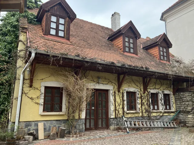 Eladó ház Balatonfüred 220 nm