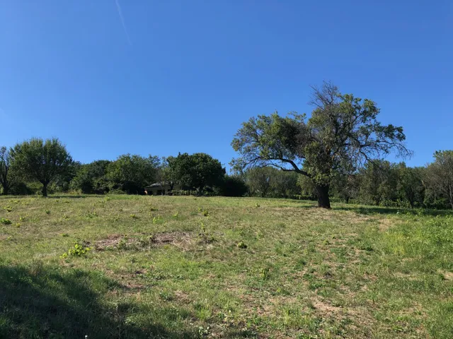 Eladó telek Köveskál 7677 nm