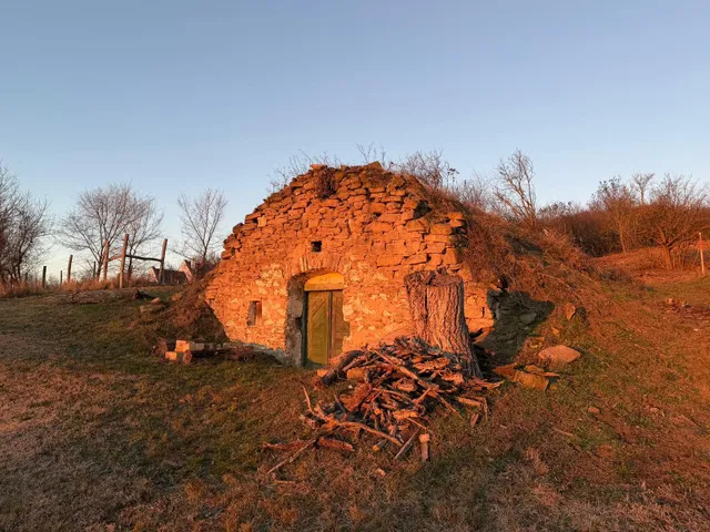 Eladó telek Tihany 2840 nm