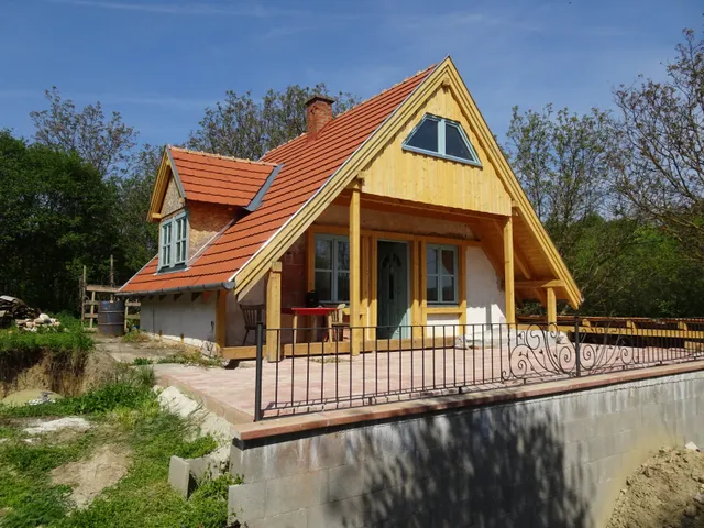 Eladó nyaraló Szentkirályszabadja 65 nm