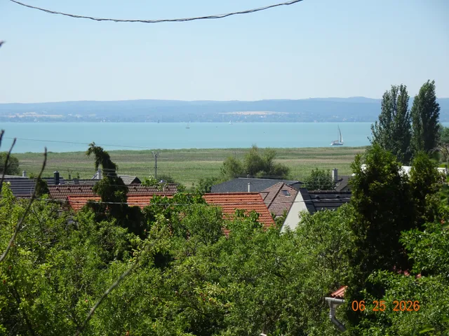 Eladó telek Paloznak 732 nm