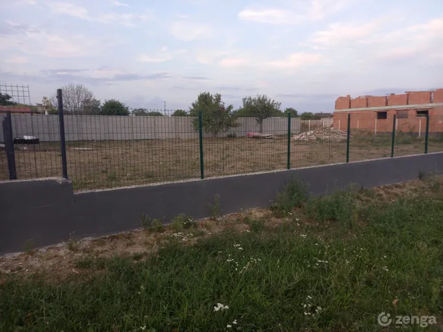 Eladó telek Ráckeresztúr 700 nm