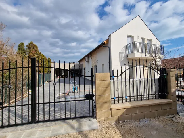 Eladó lakás Csopak 158 nm