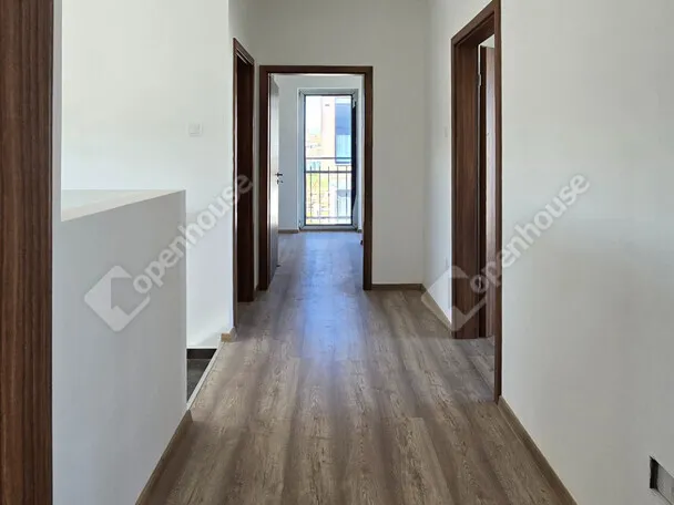 Eladó ház Budapest XVII. kerület, Rákosliget 170 nm