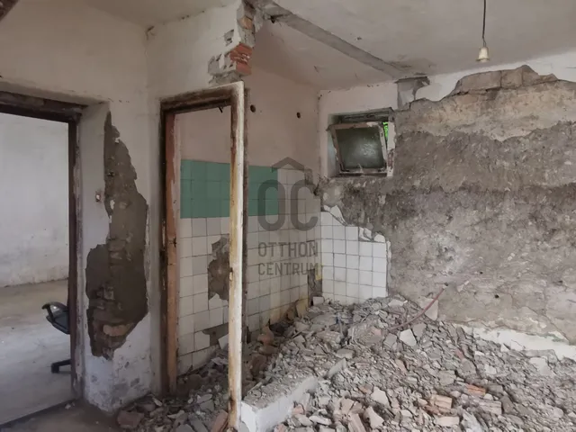 Eladó ház Komárom, Szőny 87 nm