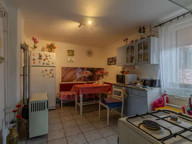 Eladó ház Sükösd, Hunyadi János utca 41 90 nm