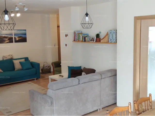 Eladó ház Baja 233 nm