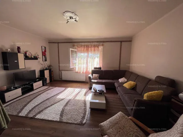 Eladó ház Érsekcsanád 137 nm