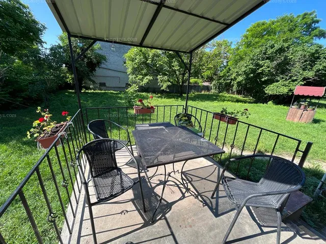 Eladó ház Érsekcsanád 137 nm