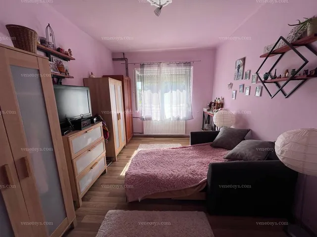 Eladó ház Érsekcsanád 137 nm