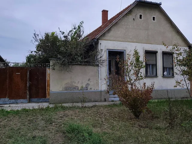 Eladó ház Vaskút 140 nm