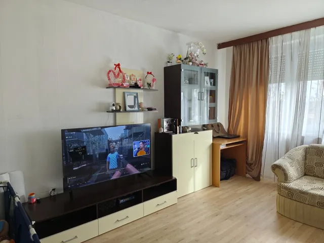 Eladó lakás Baja 54 nm