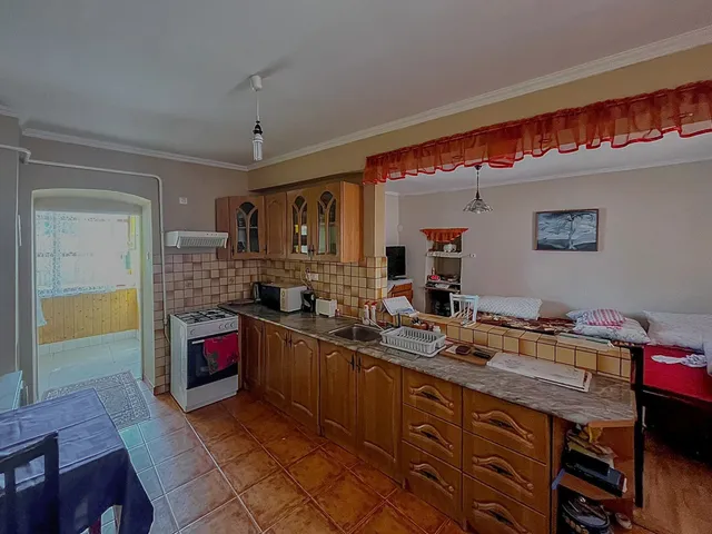 Eladó ház Baja 160 nm