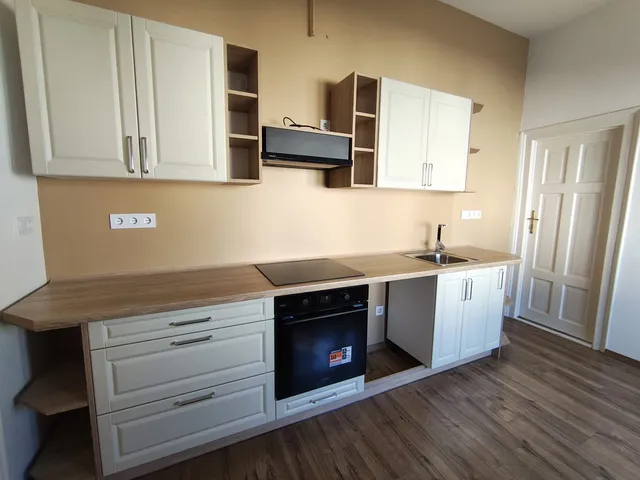 Eladó lakás Baja 68 nm