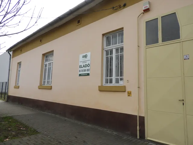 Eladó ház Baja 100 nm
