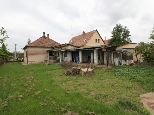 Eladó ház Dombóvár 73 nm