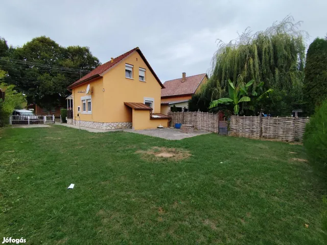 Eladó üdülő és hétvégi ház Dombóvár 72 nm