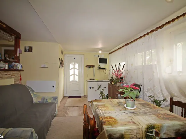 Eladó ház Bikal 67 nm