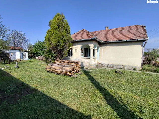 Eladó ház Dombóvár 70 nm