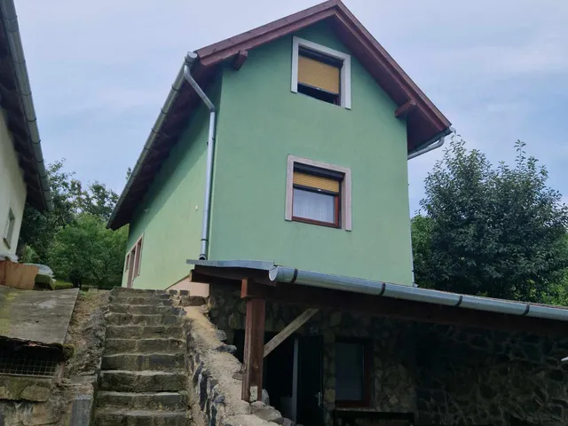 Eladó üdülő és hétvégi ház Zalaszentgrót 120 nm