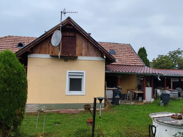 Eladó ház Bazsi 60 nm