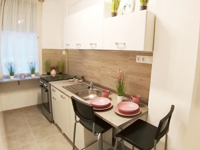 Eladó lakás Budapest XIV. kerület, Emilia utca 56 nm