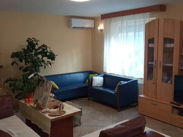 Eladó ház Kerepes 190 nm